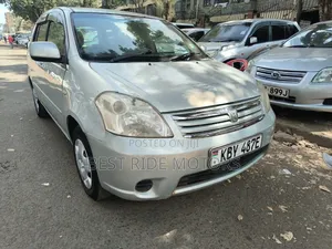 Toyota Raum 1.5 FWD 2007 Silver