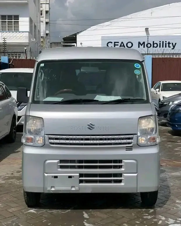 Suzuki Every Wagon 2019 Nyeupe - 1