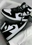 Brand New Nike Classic Sneakers - Black - 1