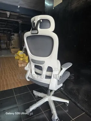 Boss Office Products Ergonomic Study Chair