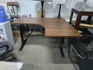 L-Shape Electric Office Desk - Mpya Kabisa