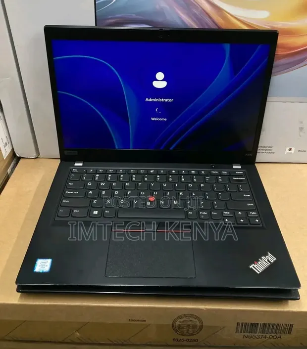 Lenovo ThinkPad X390 Laptop 8GB RAM, 256GB SSD - 1