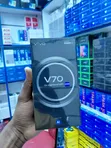 New Vivo V70 512GB Gold - 3
