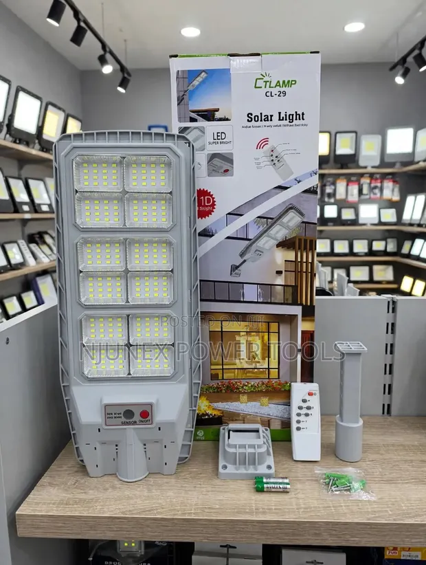 CTLAMP CL-29 300W Solar Street Light - 1
