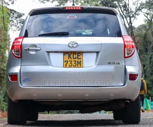 Toyota RAV4 2008 Nyeusi