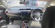 Toyota Hilux 2016 Nyeusi - 4