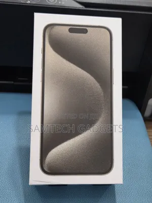 New Apple iPhone 15 Pro Max 1TB Silver