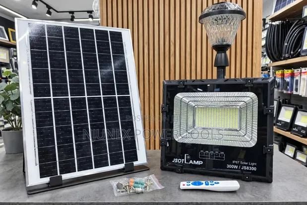 JSOTLAMP 300W IP67 Solar Flood Light (JS8300) - 1
