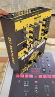 Numark Scratch DJ Mixer - 3