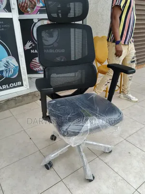 Boss Office Products Anatomical Office Chair