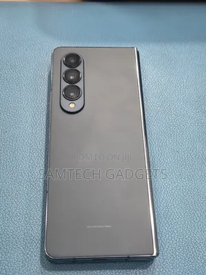 Samsung Galaxy Z Fold4 256GB Blue (Inner Screen Fault)