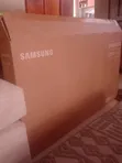 Samsung Crystal UHD DU7010 Smart TV 43-inch - 1