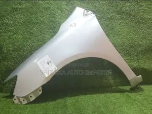 Fenda ya Kushoto Toyota Corolla Fielder NZE141 (2008)
