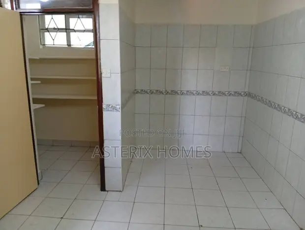 Ghorofa 3 Chumba, Raphta Road Area - Inapangishwa - 1