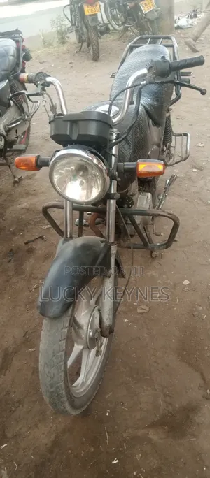 Honda CB Pikipiki 2018 Bluu
