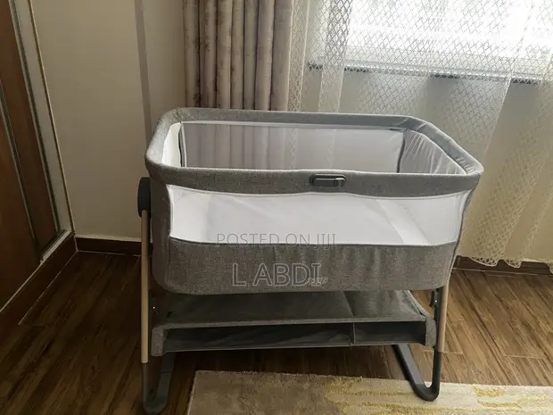 Mamas & Papas Baby Travel Cot (0-6 Months) - 1