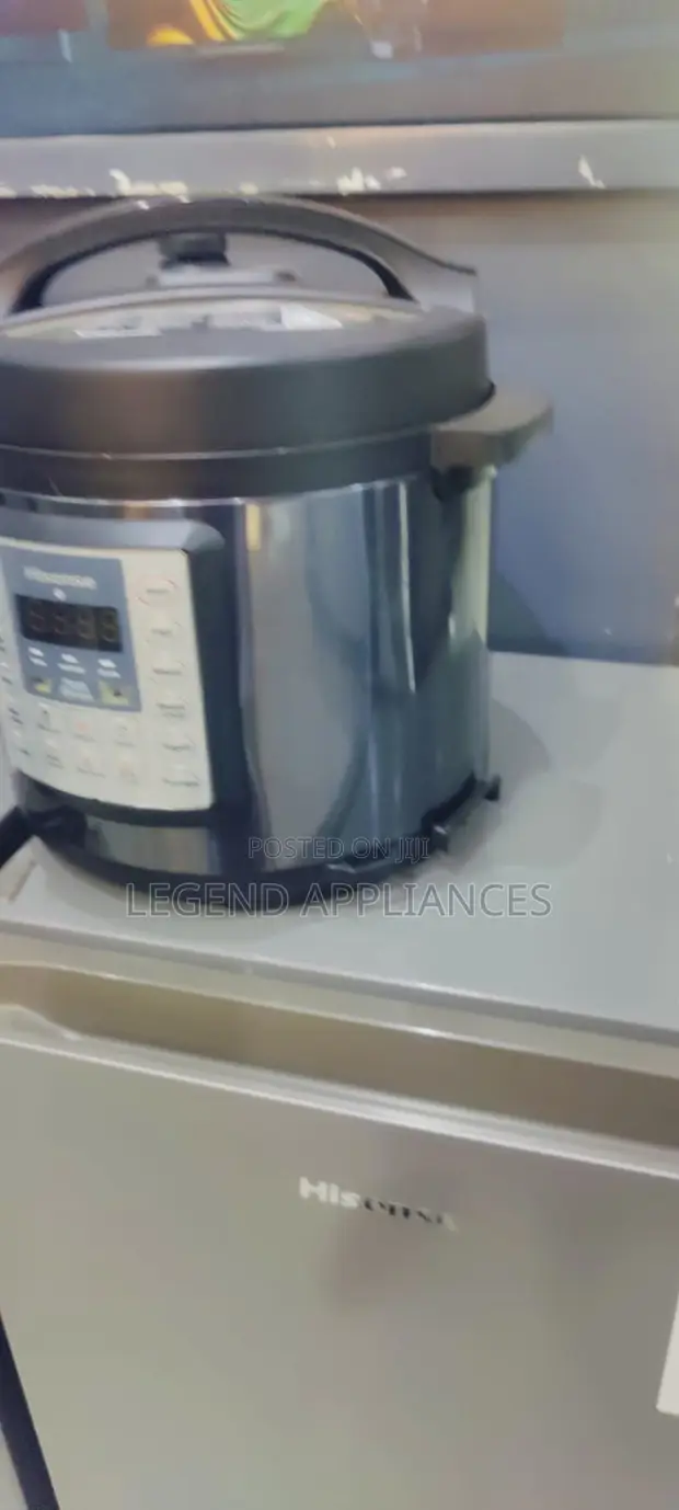 Hisense 6L Digital Pressure Cooker 1000W - 1