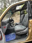 Toyota Land Cruiser Prado 2003 Dhahabu - 3