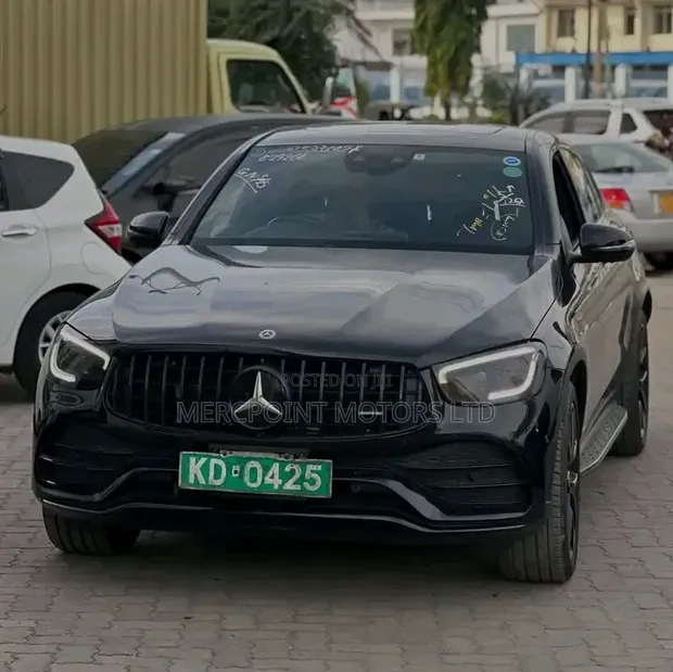 Mercedes-Benz GLC-Class 2020 Nyeusi - 1
