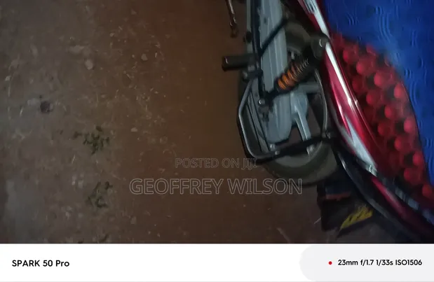 Bajaj CT 125X 2018 Nyekundu - 1
