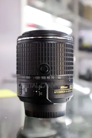 Nikon 55-200mm f/4-5.6G ED VR II AF-S DX Lens