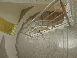 4 Bedroom Maisonette with SQ in Riverside Drive for Rent