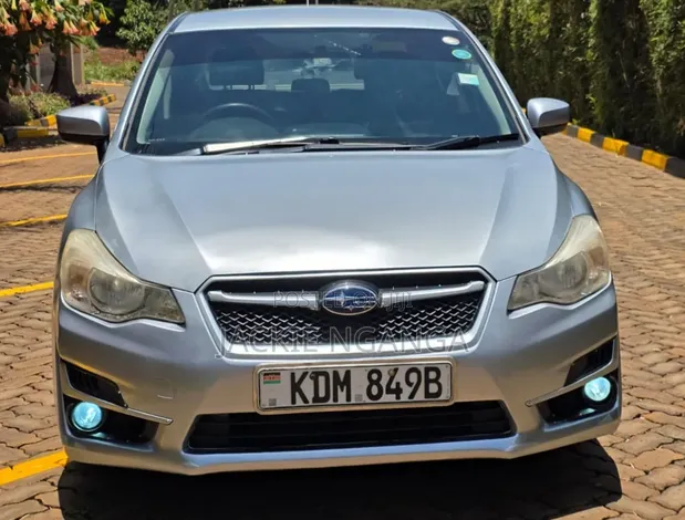 Subaru Impreza G4 2014 Nyeupe - 1