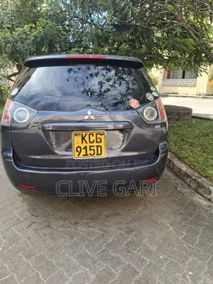 Mitsubishi Colt 2008 Bluu