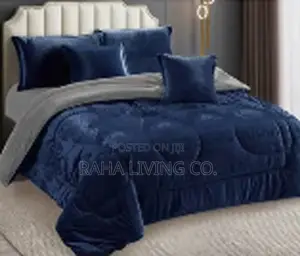 Brand New 6-Piece Silk Duvet Bedding Set (6x7)
