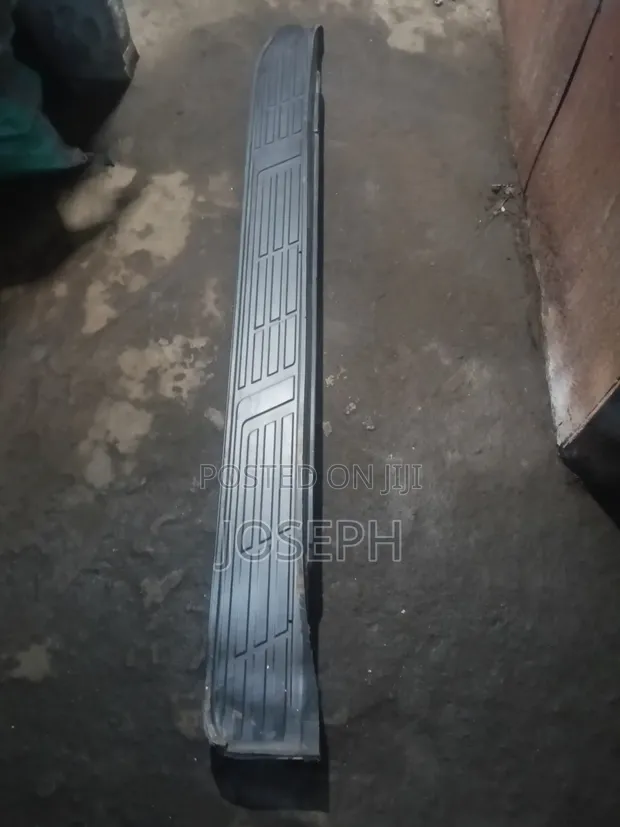 Toyota Land Cruiser Prado J150 Side Steps - 1