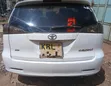 Toyota Caldina 2004 Automatic - 4