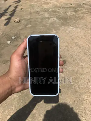 New Mobile Phone 32GB Silver (iPhone Decoy)