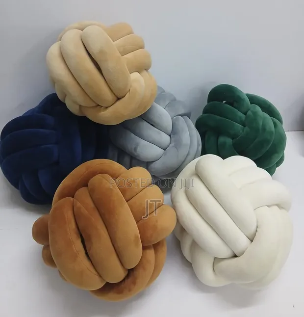 Knot Pillow - Round Ball Home Decor Cushion (28cm) - 1