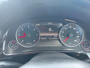 Volkswagen Touareg 2015 Blue