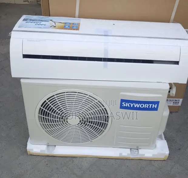 Skyworth 12,000 BTU Split Inverter Air Conditioner - 1