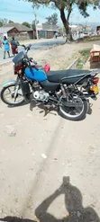Bajaj Boxer 100 2023 Nyeusi - 2