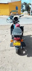 Bajaj Boxer 100 2023 Nyeusi - 5