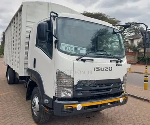 Truk la Isuzu FRR90