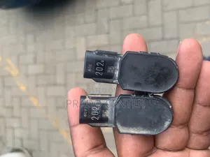 Sensor ya Parking ya Toyota Land Cruiser Prado J150