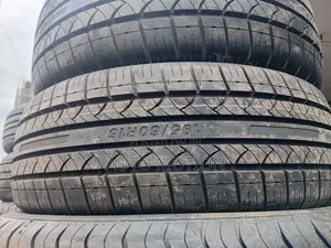 Matairi Mapya GoodYear Performance 195/60R16