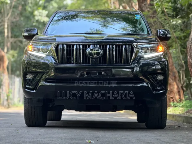 Toyota Land Cruiser Prado TXL 2022 - 1
