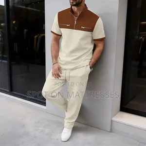 Men's 2-Piece Shortsleeve Tracksuits with Zip