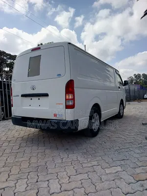 Toyota HiAce Freezer Van 2019