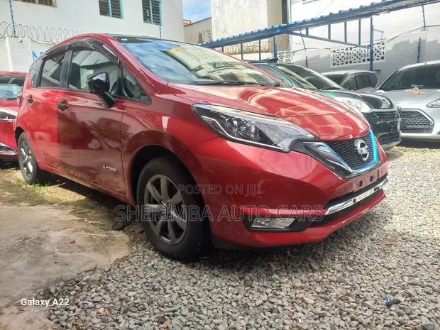 Nissan Note 1.2 Hybrid 2020 Red - 1