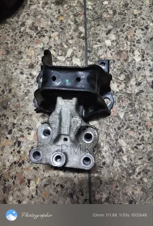 Nissan Note E12 Engine Mount