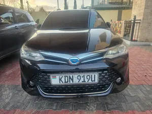 Toyota Corolla Fielder 1.5 Hybrid FWD 2016 Purple
