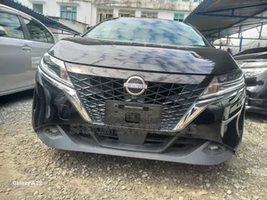 Nissan Note 1.2 Hybrid 2021 Nyeusi