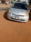 Toyota Passo 2006 Kijivu - 2