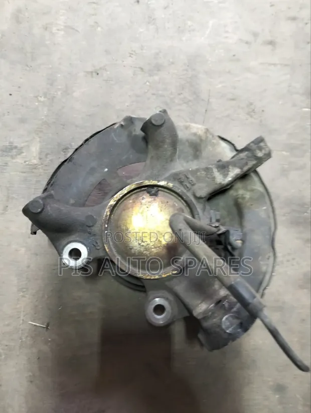 Toyota Hilux Vigo Hub 2WD Used - 1