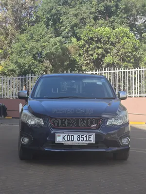 Subaru Impreza 2014 Rangi ya Burgundy